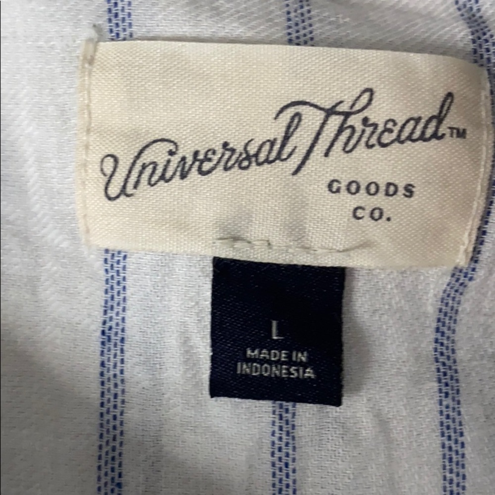 Universal Thread Button Front Top - Picture 5 of 6